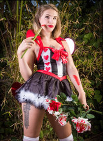 cosplay deviants off with her head 